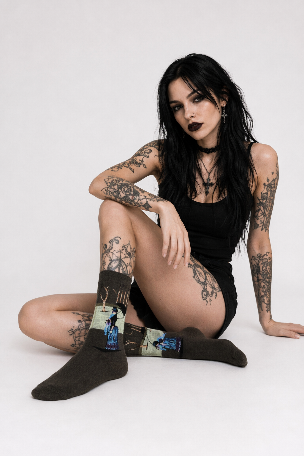 Cozy Knit Socks Featuring Vintage Artwork by Famous Artists 9