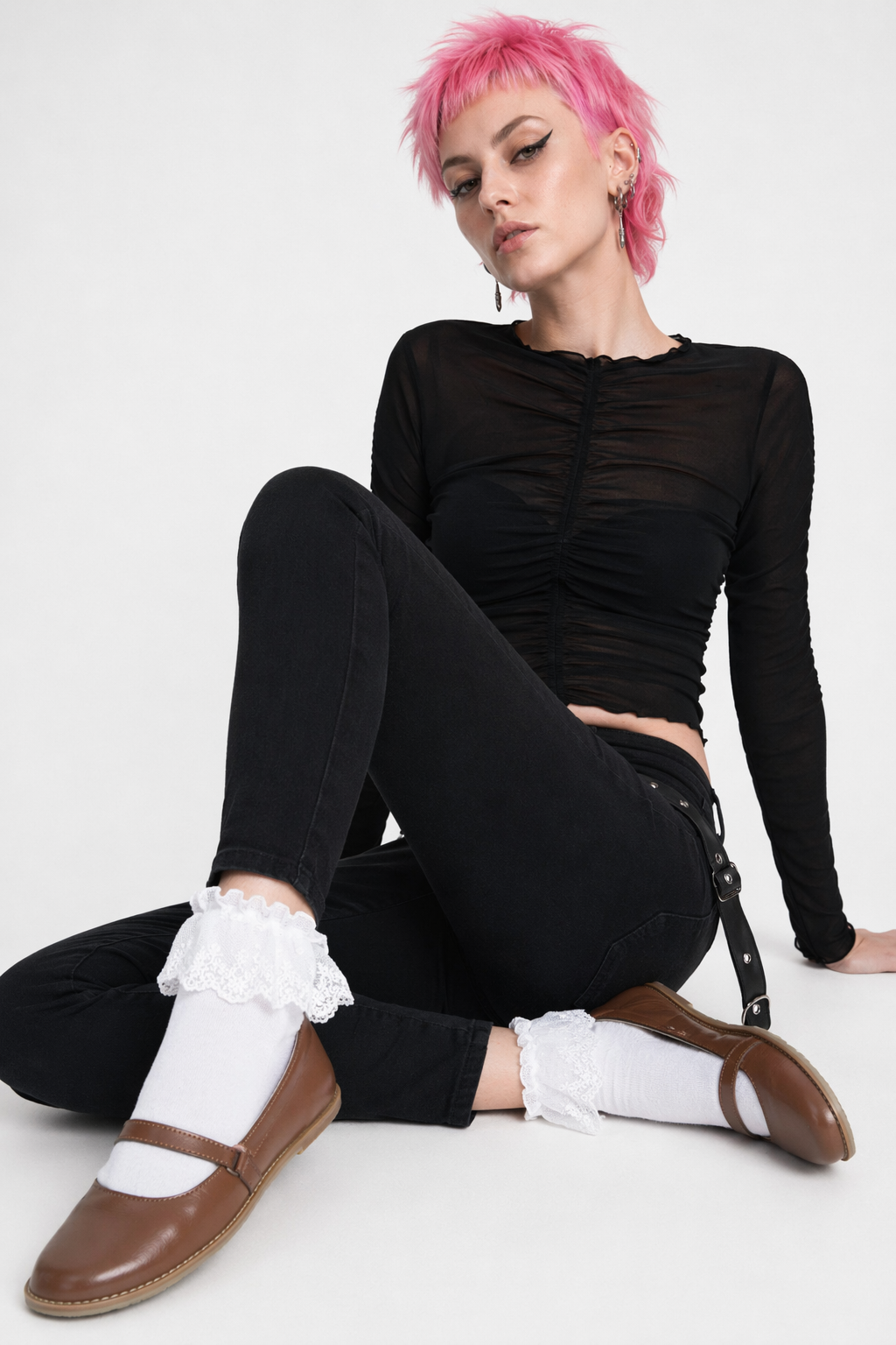 Ruffled Trim Ankle Socks for a Cute and Flirty Touch White