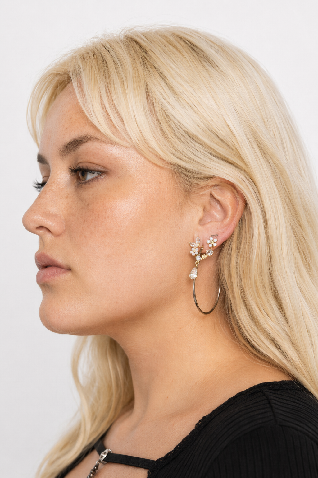 Dainty Crescent Moon Crystal Earrings with Rhinestones and Gems Flower Wreath