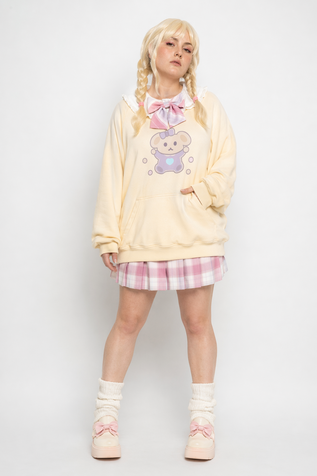 Pastel Yellow Bear Hoodie with Cozy Pouch and Cute Details XXL
