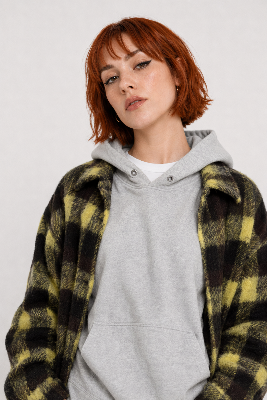 Distressed Y2K Grunge Flare Jeans for 90s Rebel Style Studs