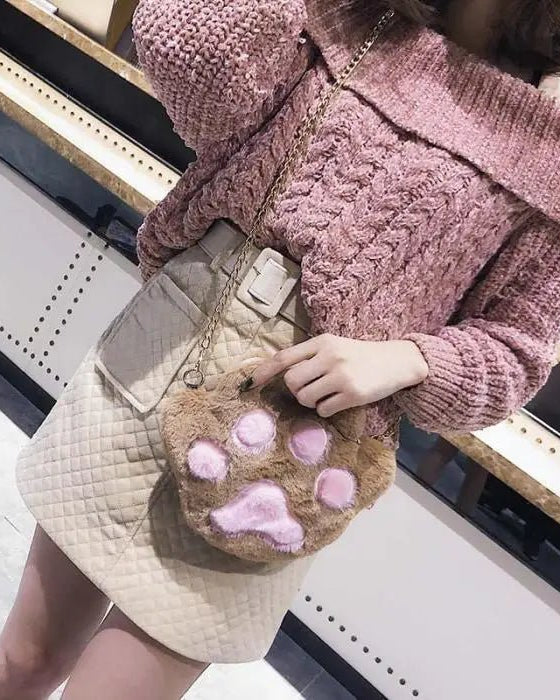Adorable Furry Kitty Cat Paw Handbag in Vegan Fur - Cosparty