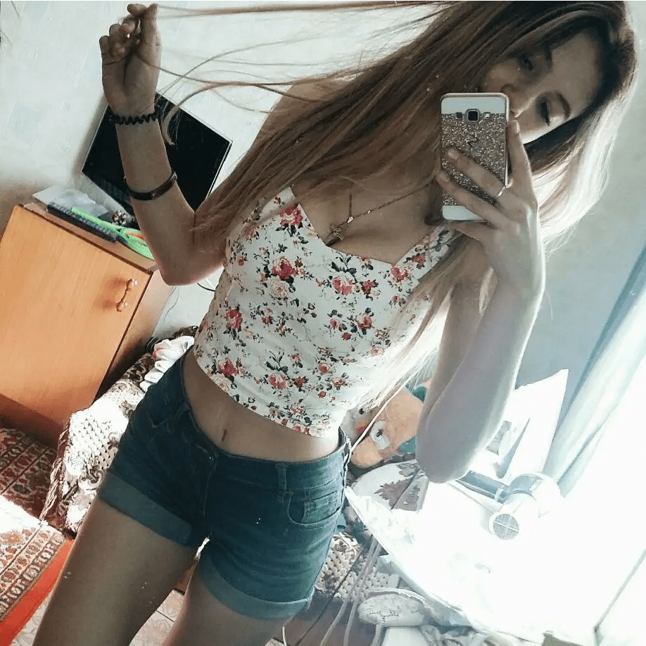 Classy Summer Crop Top Camisole with Built - In Support - Cosparty