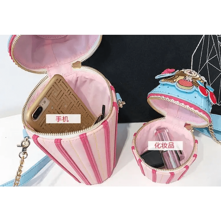 Cupcake Handbag in Vegan Leather with Intricate 3D Design - Cosparty
