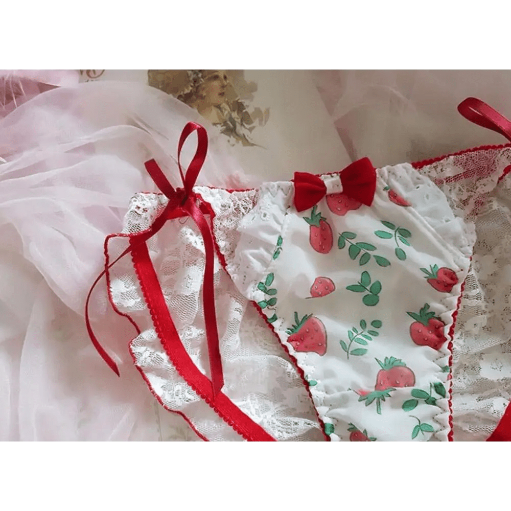 Elegant Strawberry Panties with Exquisite Details - Cosparty