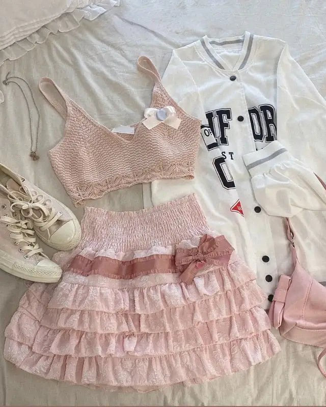 Enchanting Lace Cake Skirt in Classic Color Palette for a Dreamy Look - Cosparty