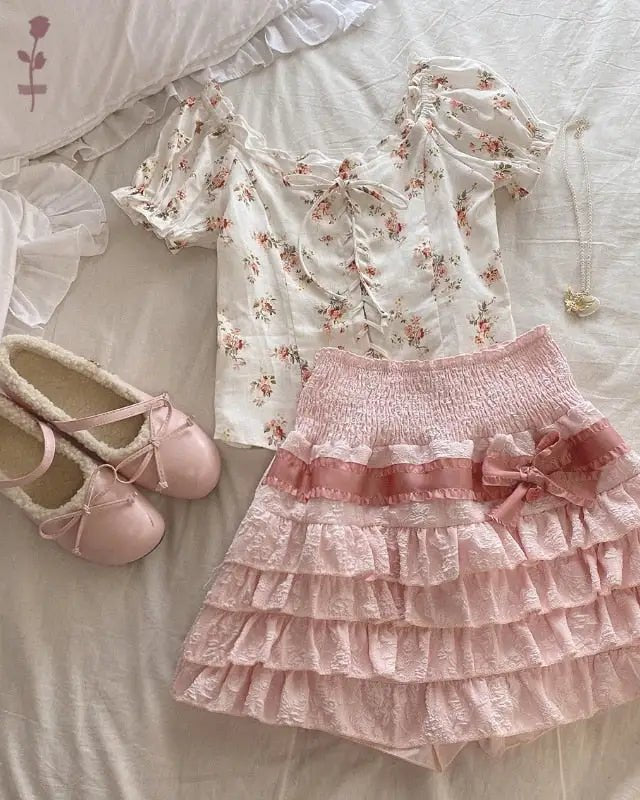 Enchanting Lace Cake Skirt in Classic Color Palette for a Dreamy Look - Cosparty