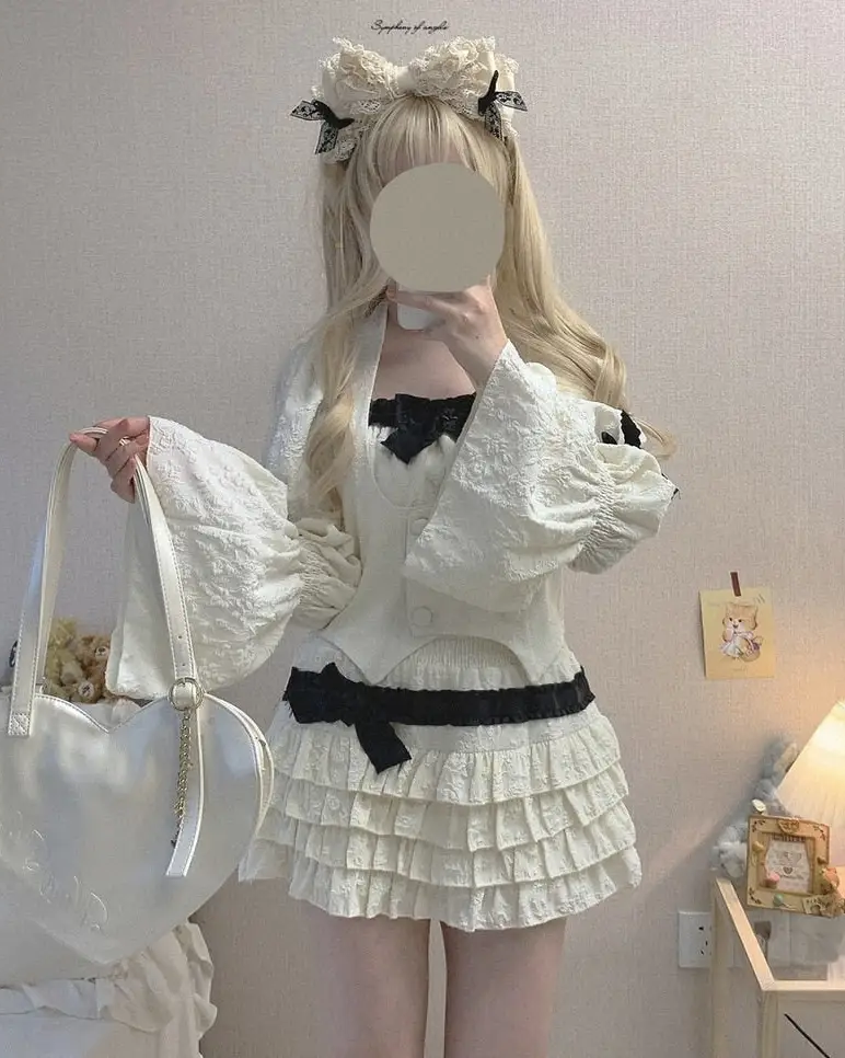 Enchanting Lace Cake Skirt in Classic Color Palette for a Dreamy Look - skirt