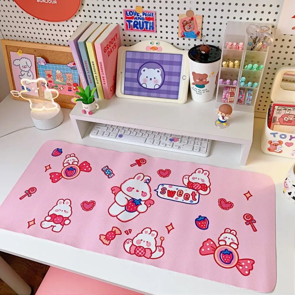 Happy Bear Gaming Mousepads for Adorable Kawaii Gameplay - Cosparty