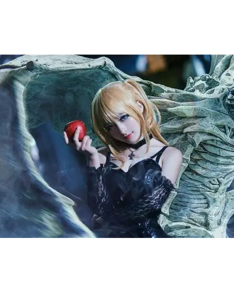 High Quality Misa Amane Cosplay Set with Stunning Details - dress