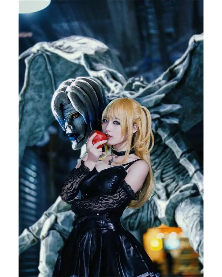 High Quality Misa Amane Cosplay Set with Stunning Details - dress