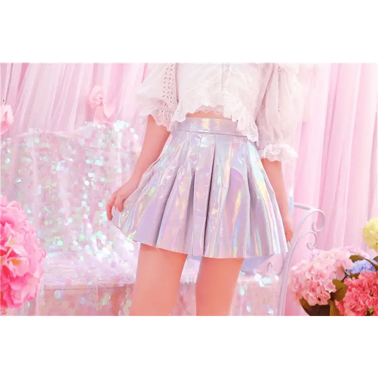 Holographic Pleated Silver Mini Skirt for Trendy J - Fashion Lovers - Cosparty