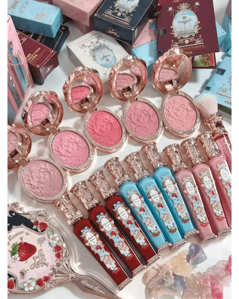 Luxury Glittering Strawberry Blush Compact for Your Vanity - Cosparty