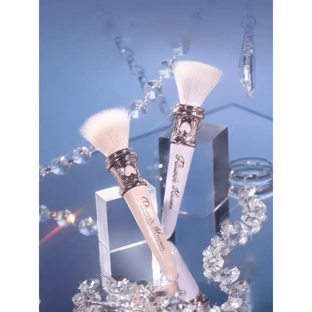 Mystical Unicorn Wool Stipple Brushes for Luxurious Makeup Application - Cosparty