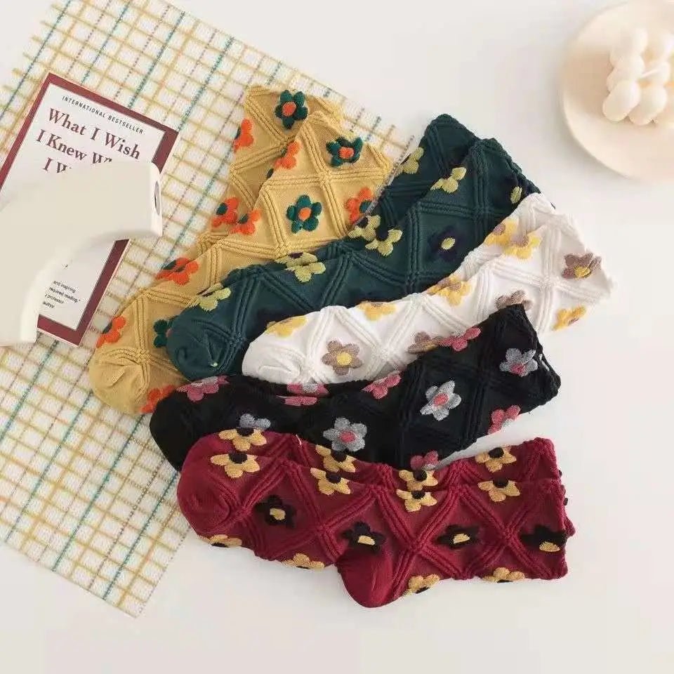 Pink Vintage Floral Socks for Kawaii and Fairycore Styles - Cosparty