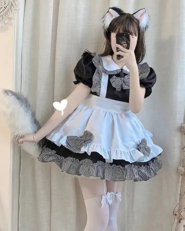 Sweet and Sassy Maid Cosplay Outfit for Fun Occasions - Cosparty