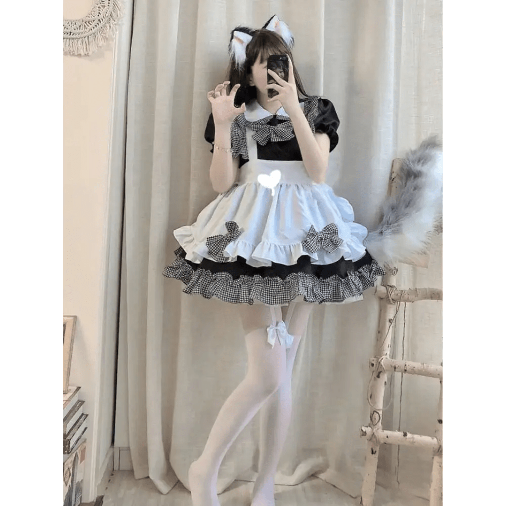 Sweet and Sassy Maid Cosplay Outfit for Fun Occasions - Cosparty