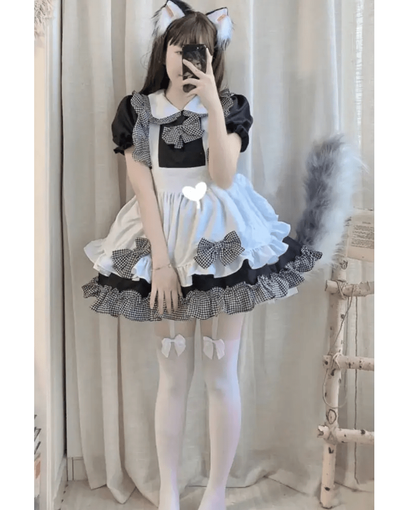 Sweet and Sassy Maid Cosplay Outfit for Fun Occasions - Cosparty