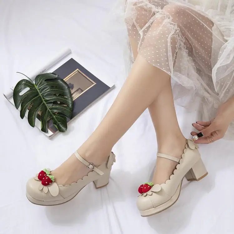 Sweet Lolita Fashion Shoes with Scalloped Trim and Heart Buckles - Cosparty