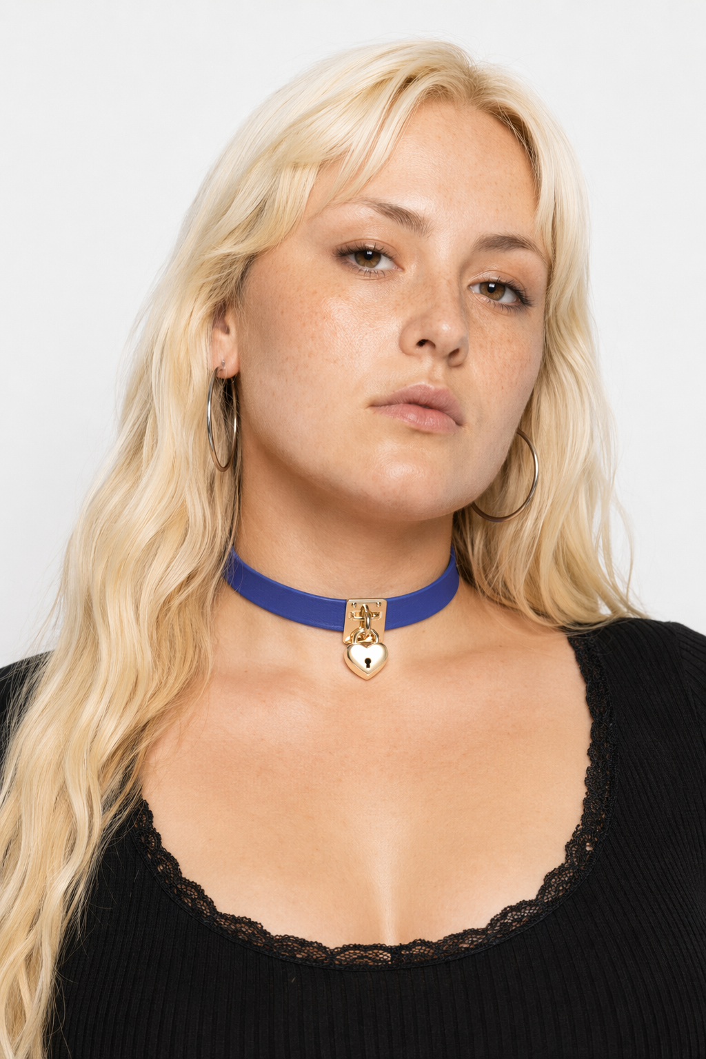 High Quality Vegan Leather Heart Locket Choker in Gold Blue