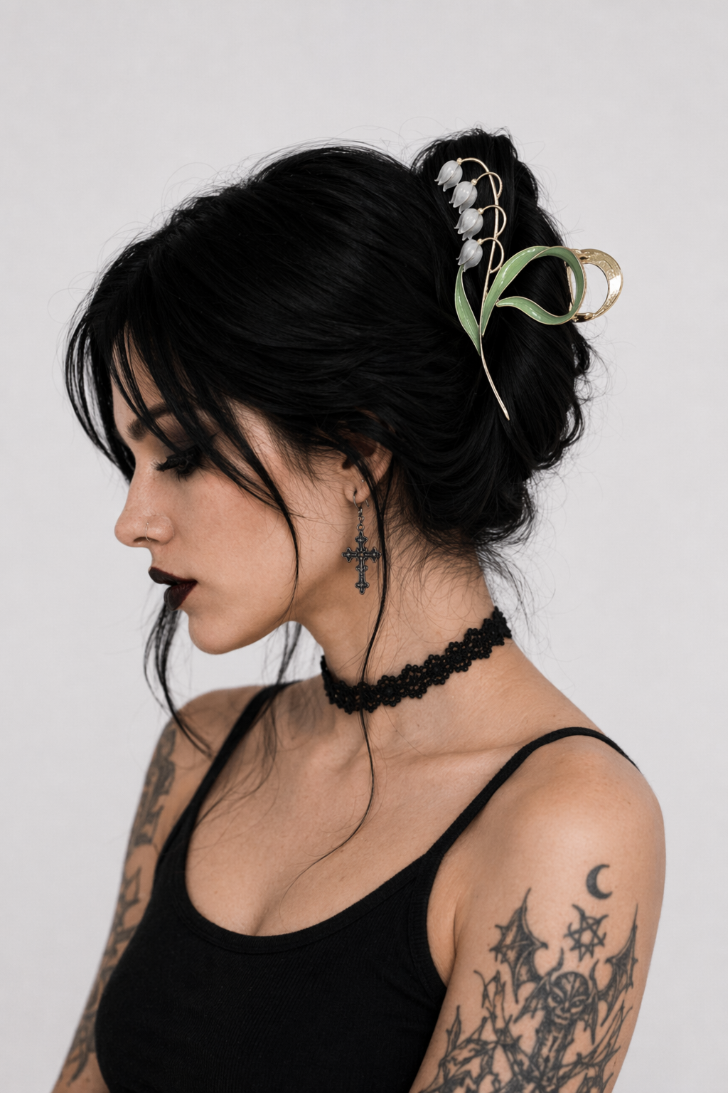 Dainty Floral Ceramic Hair Claw Clip for a Unique Style 2