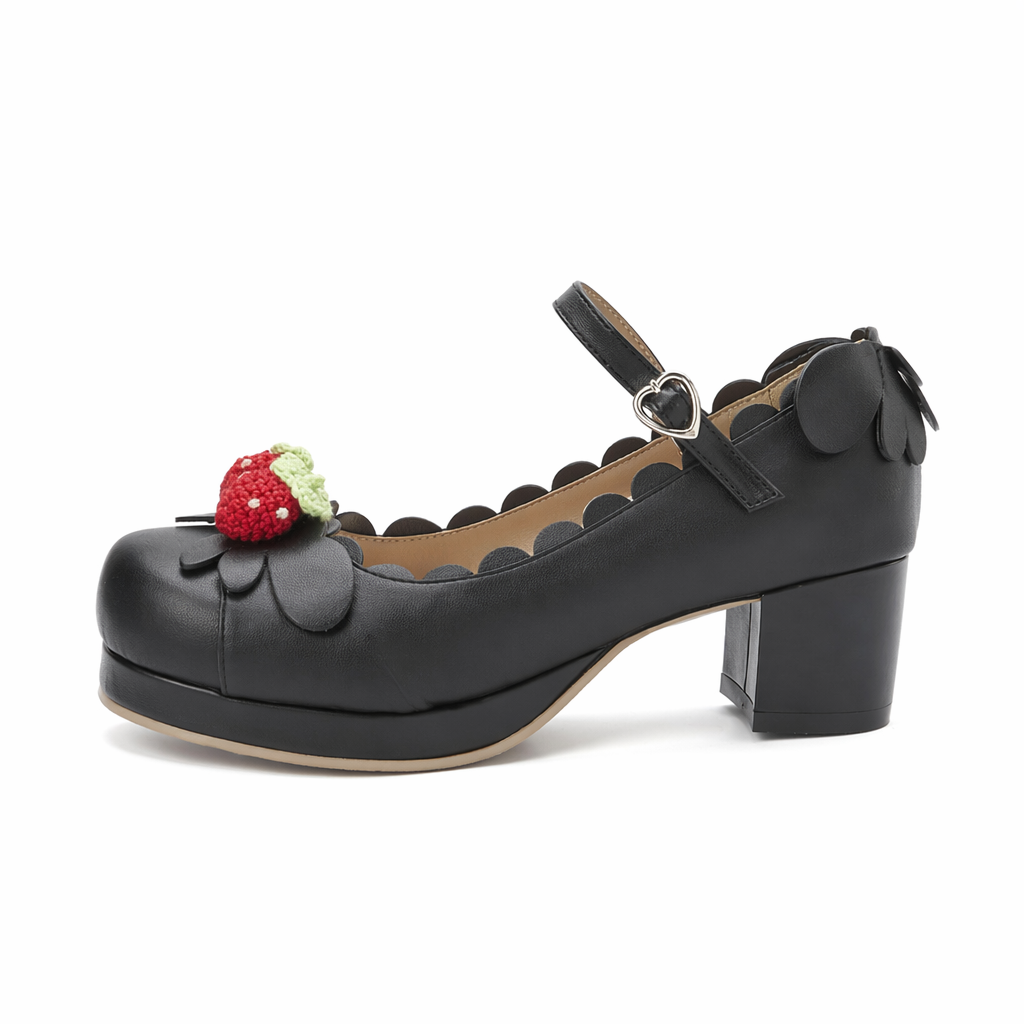 Sweet Lolita Fashion Shoes with Scalloped Trim and Heart Buckles Black