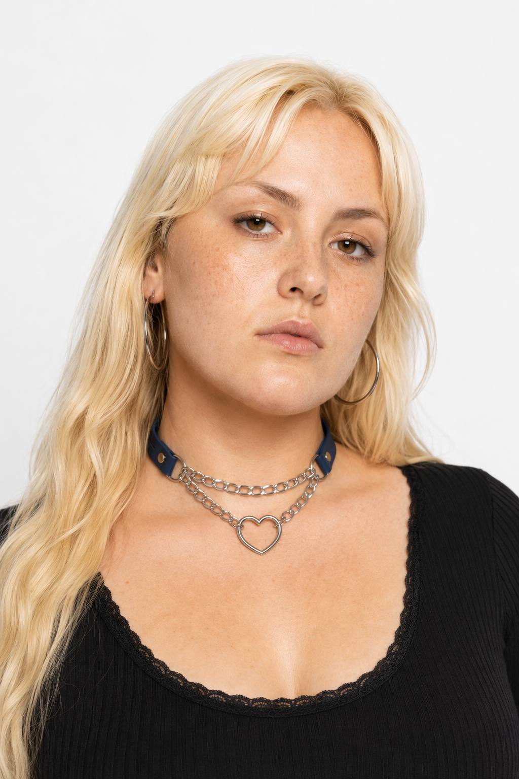 Thick Vegan Leather Chained Heart Choker Necklace Navy
