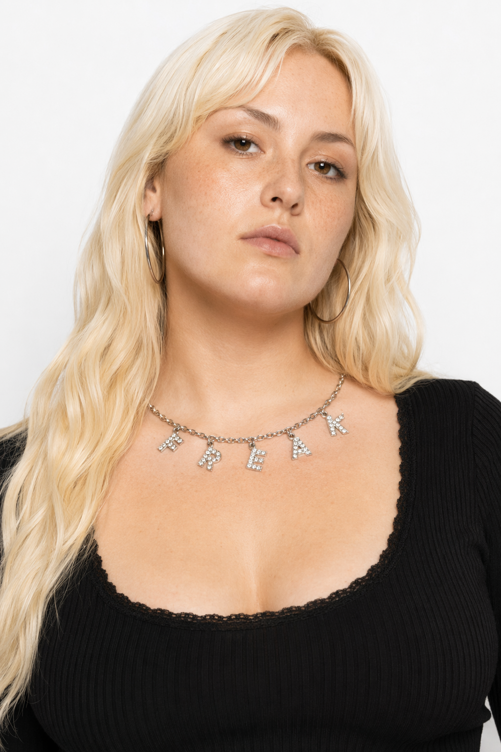 Dazzling Daddy Necklace with Sparkling Rhinestones FREAK