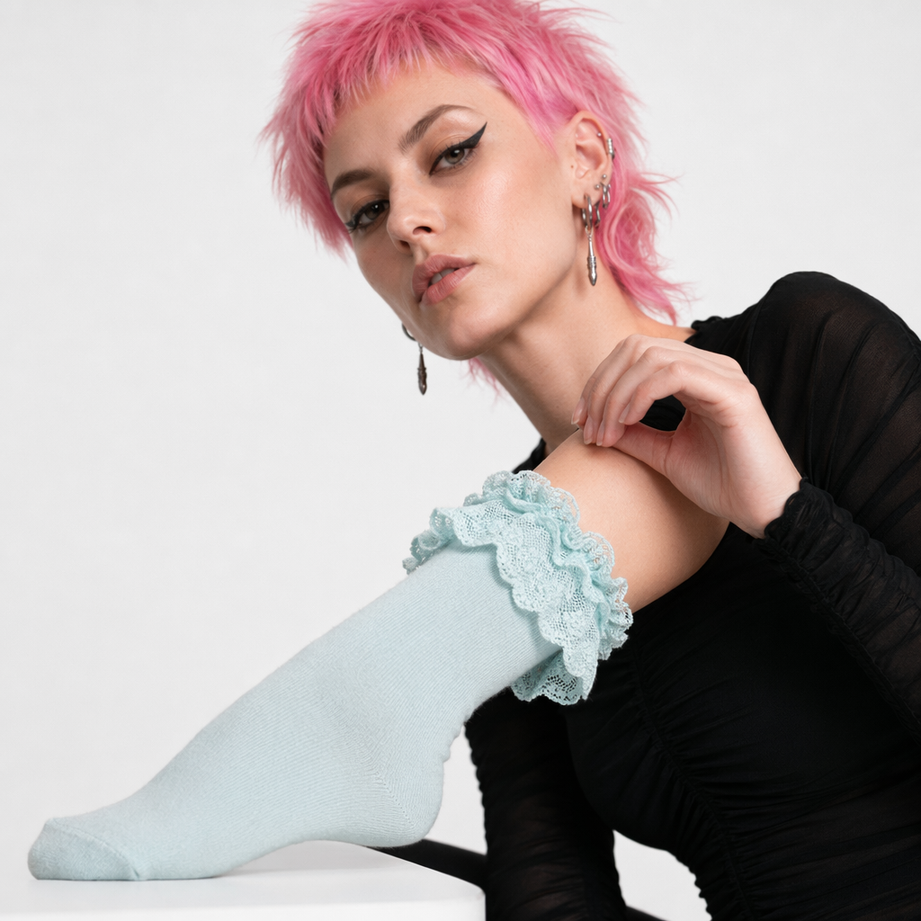 Ruffled Trim Ankle Socks for a Cute and Flirty Touch Teal