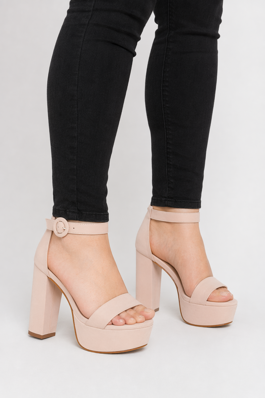 Elegant Square Heel Baby Doll Heels for a Kawaii Look in Stock Pink