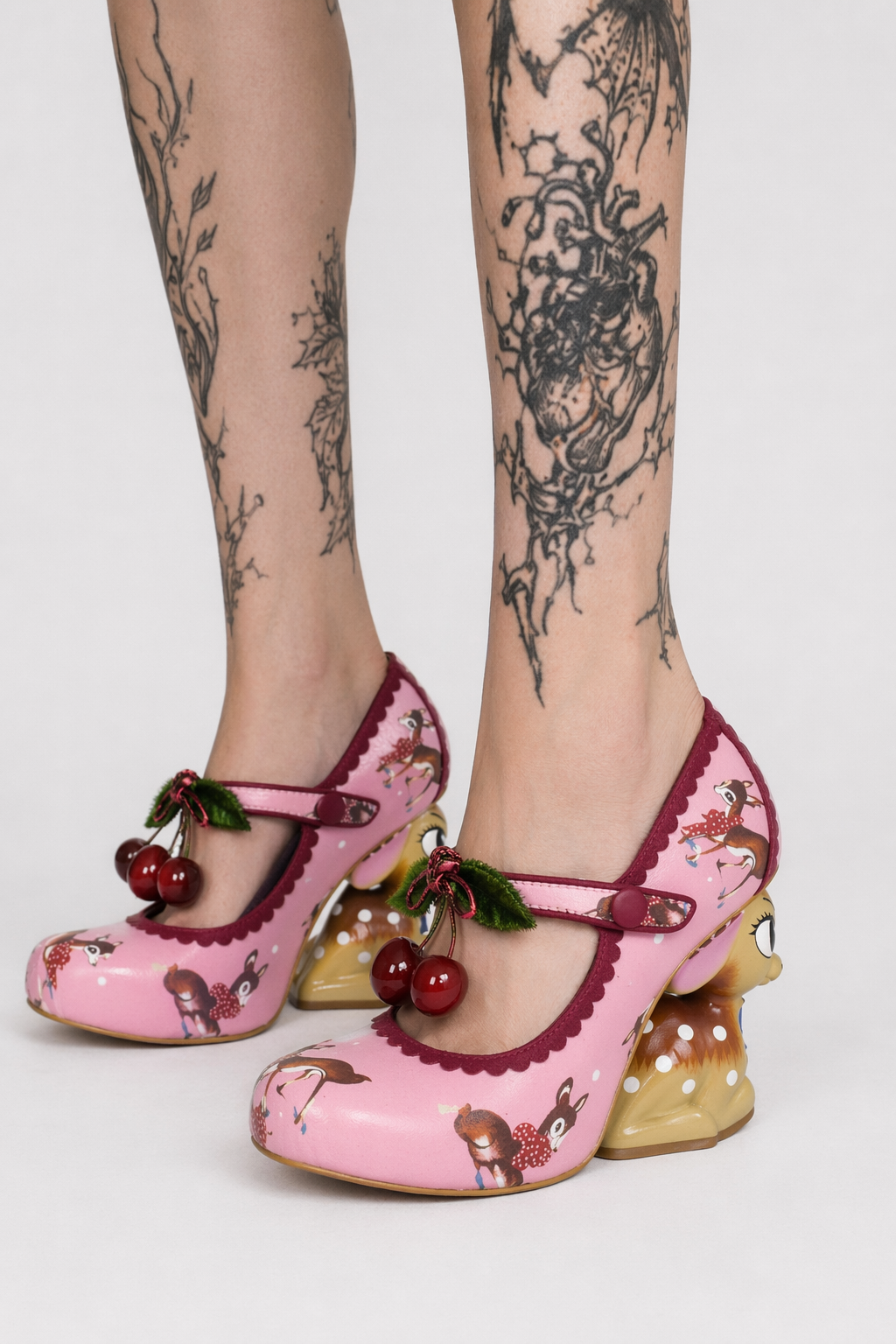 Luxury Vintage Inspired Baby Deer Platform Cherry Pumps Pink