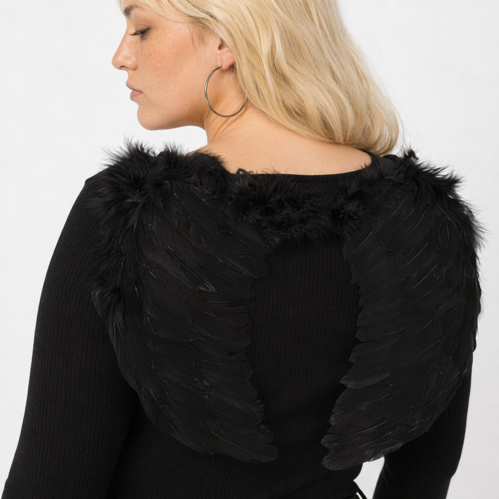 Fluffy Angel Wings in Black or White for Cosparty Accessories Black 45x35 cm