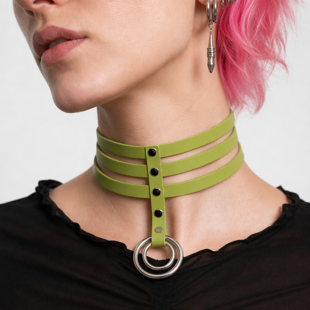 Vegan Leather High Elongated Collar with Built-in O-Ring Hook Green