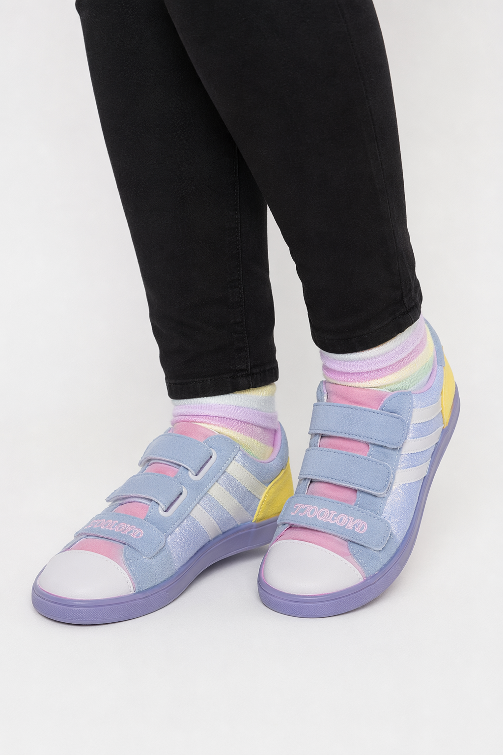 Tiny Tot Sneakers for Playful and Adorable Style Default