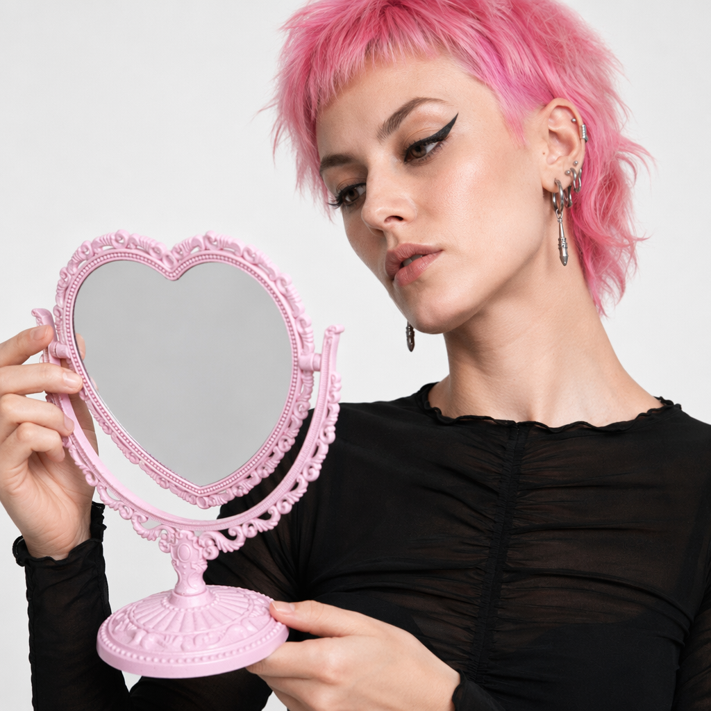 Pastel Heart Shaped Makeup Mirrors for Cosparty Bedrooms Pink