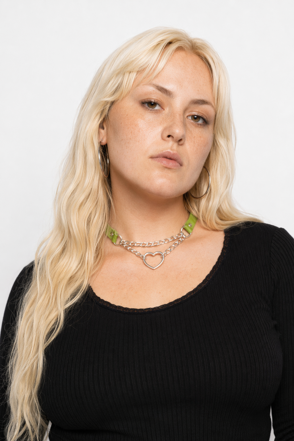 Thick Vegan Leather Chained Heart Choker Necklace Green
