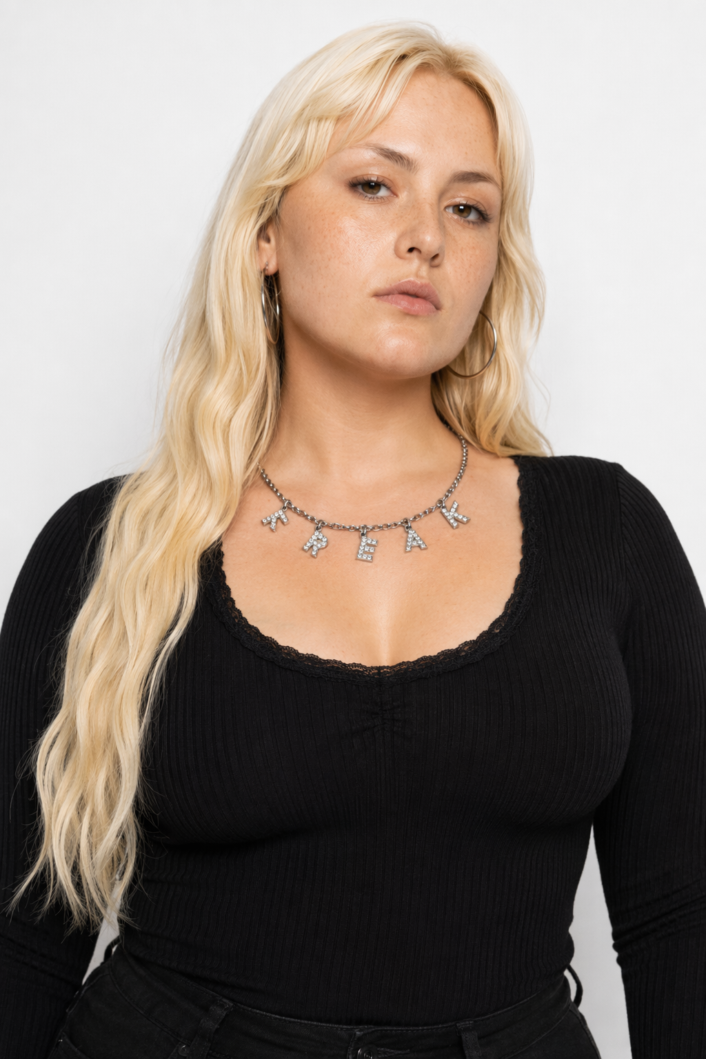Dazzling Daddy Necklace with Sparkling Rhinestones FREAK
