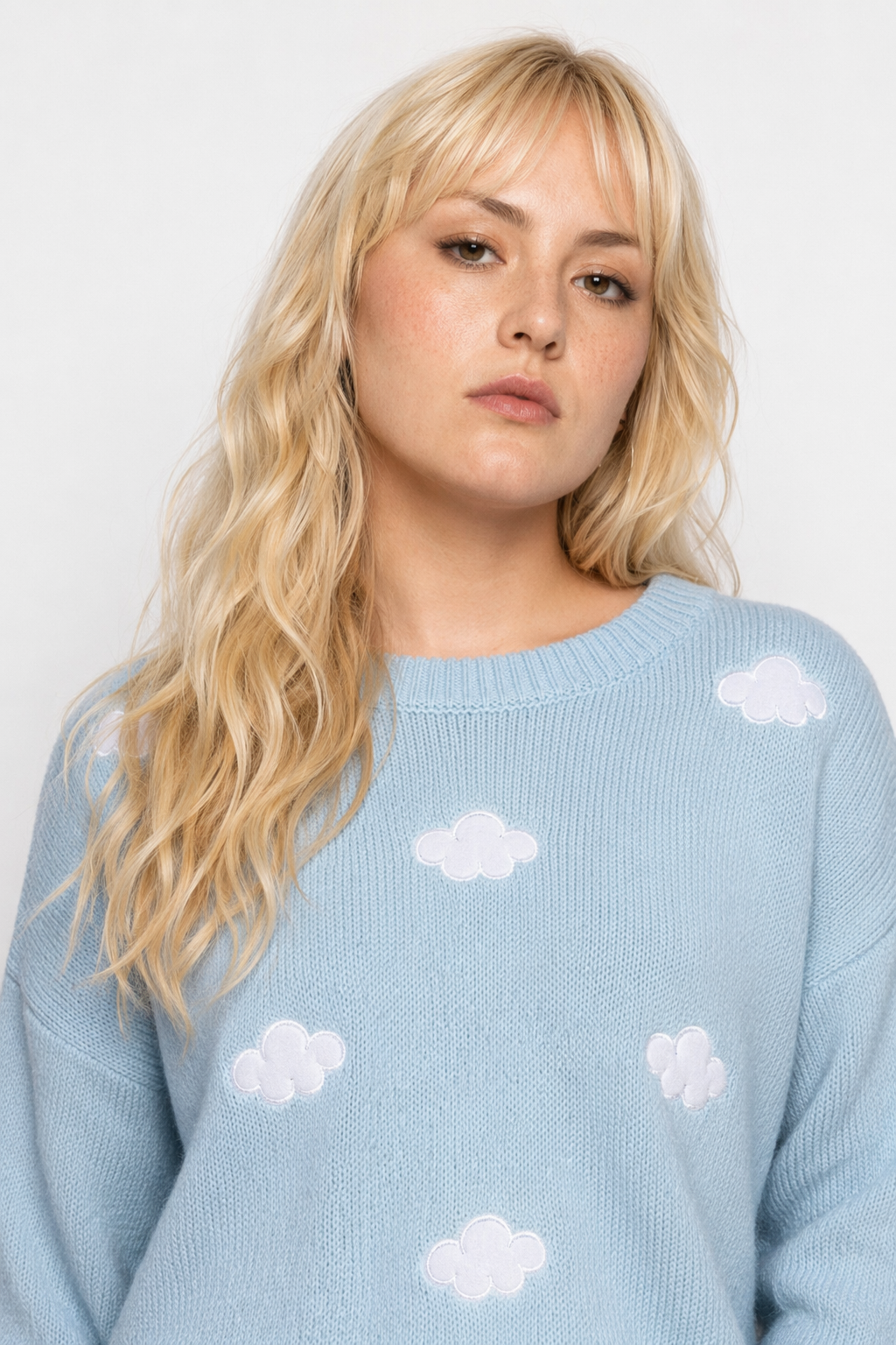 Cozy Cloud Crewneck Sweater for Ultimate Comfort and Style Blue