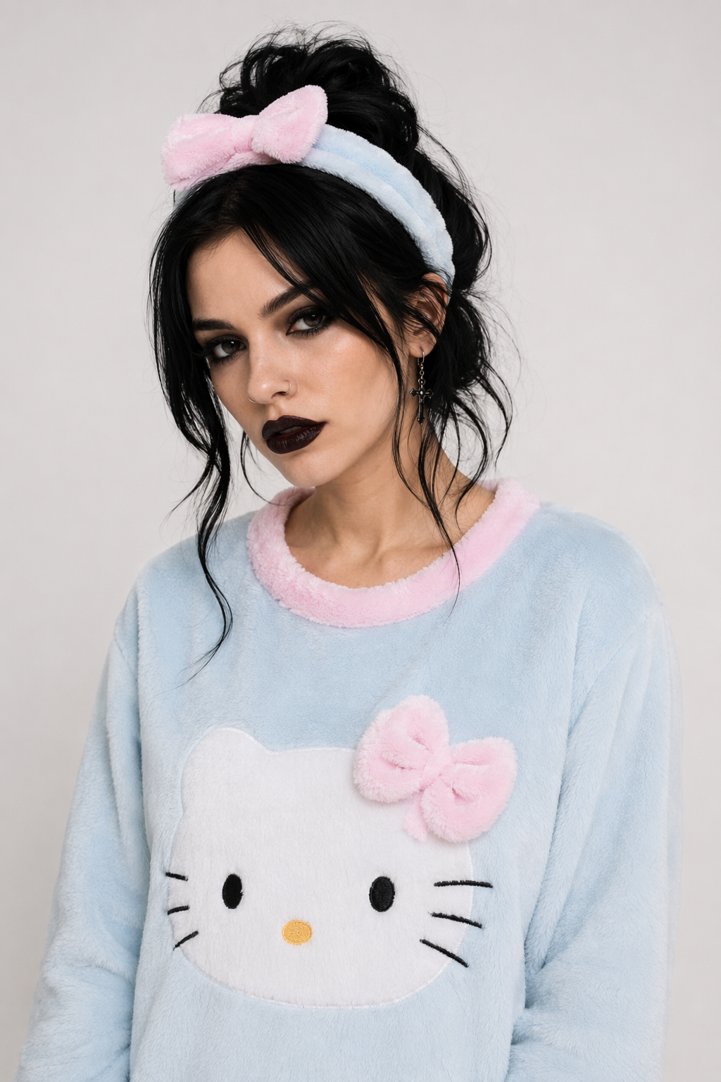 Adorable Fuzzy Pajama Sets for a Cozy Kawaii Look Kitty