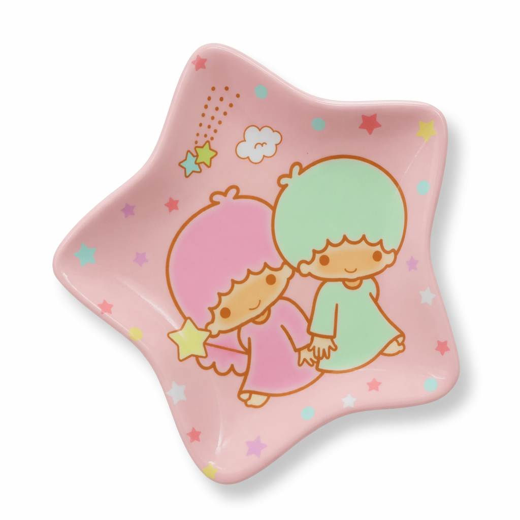 Sanrio-Inspired Dinner Plates for a Fun Cosparty Twin Stars