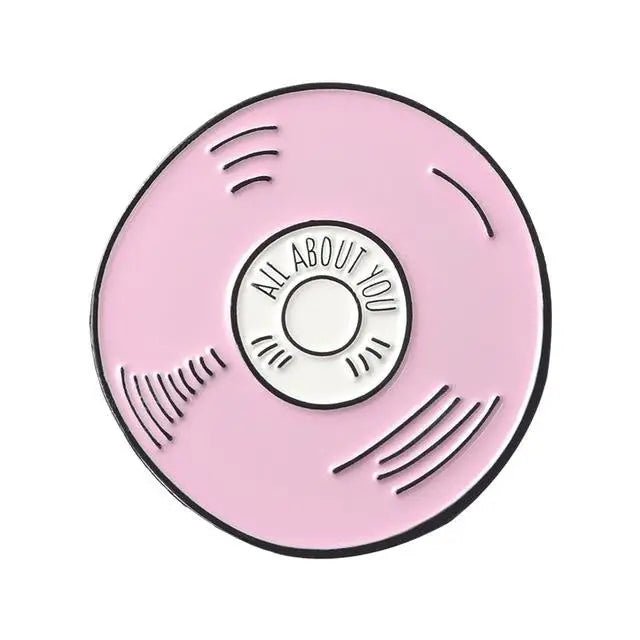 Adorable Pink Princess Pin Set Featuring 90s and 2000s Nostalgia - Cosparty