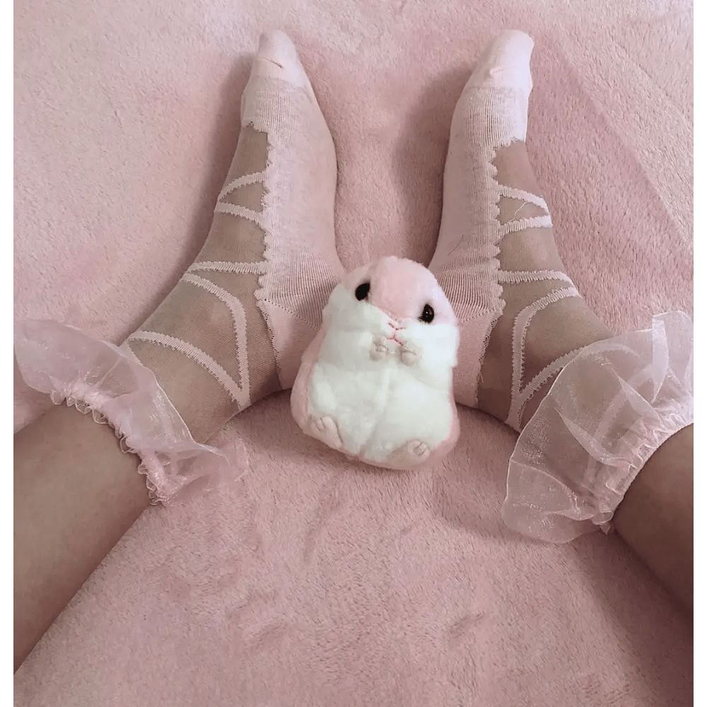 Adorable Ruffled Trim Princess Socks in New Condition - Cosparty