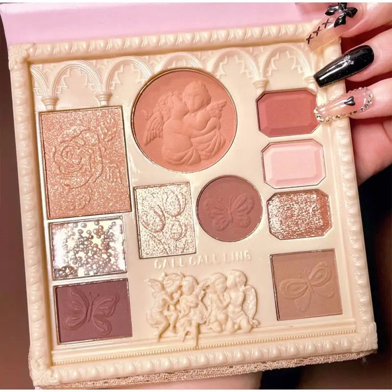 Angelic Cherub Inspired Make-Up Palettes for a Luxurious Vanity Display - eyeshadow