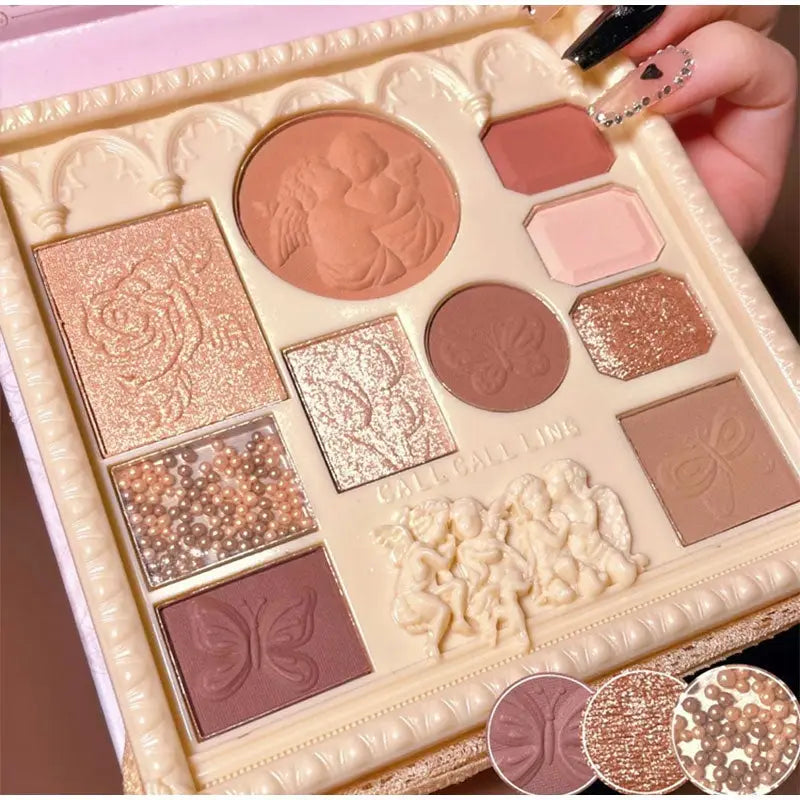 Angelic Cherub Inspired Make-Up Palettes for a Luxurious Vanity Display - eyeshadow