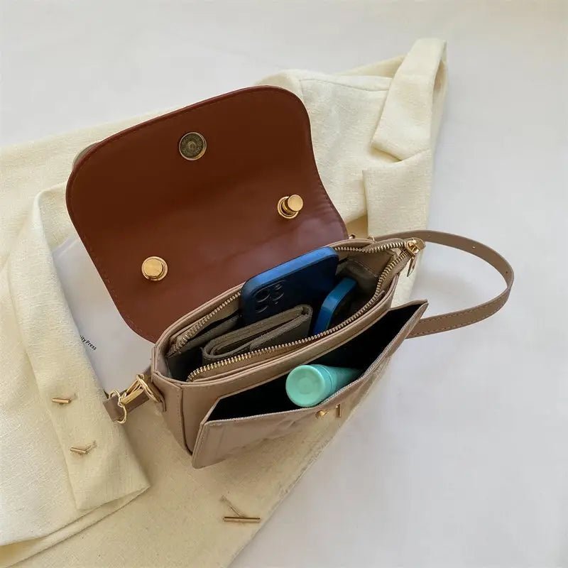 Chocolate Bunny Bag in Vegan Leather for Animal Lovers - Cosparty