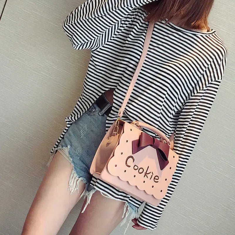 Cookie Biscuit - Shaped Handbag with Quality Gold Hardware and Embroidery - Cosparty