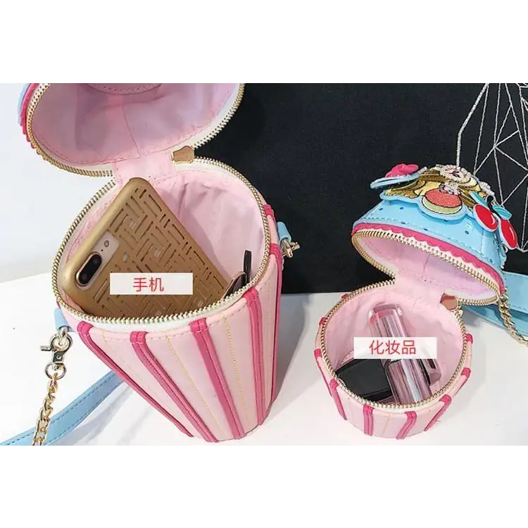 Cupcake Handbag in Vegan Leather with Intricate 3D Design - bags