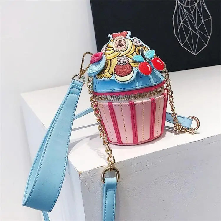 Cupcake Handbag in Vegan Leather with Intricate 3D Design - bags