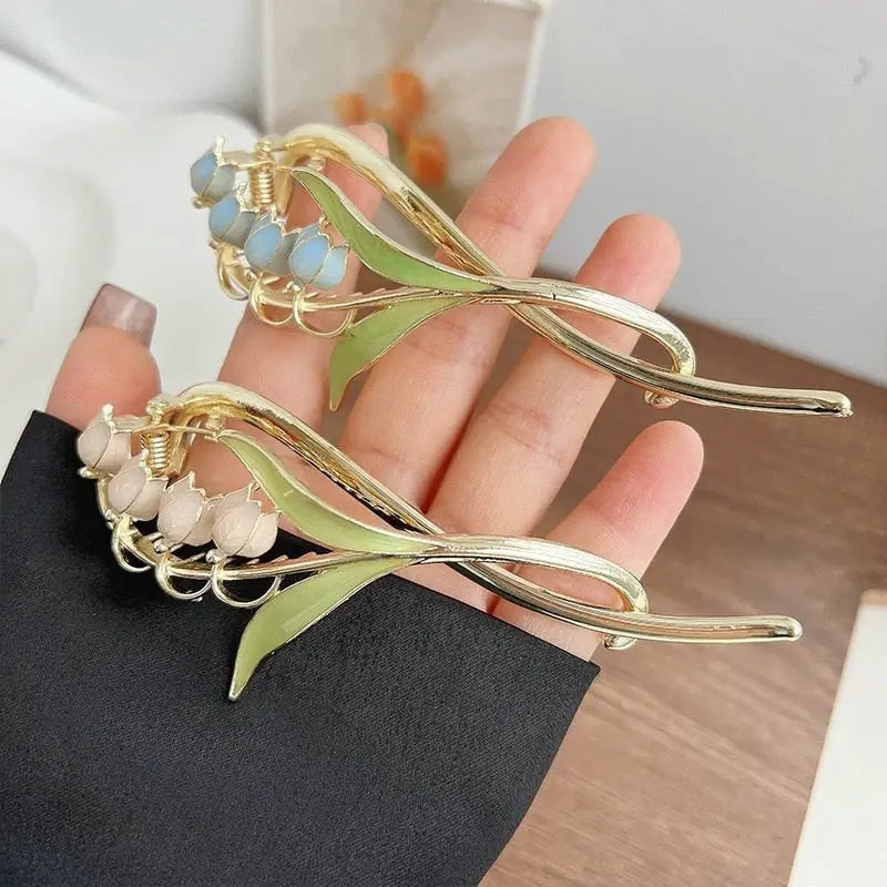 Dainty Floral Ceramic Hair Claw Clip for a Unique Style - hair accessory