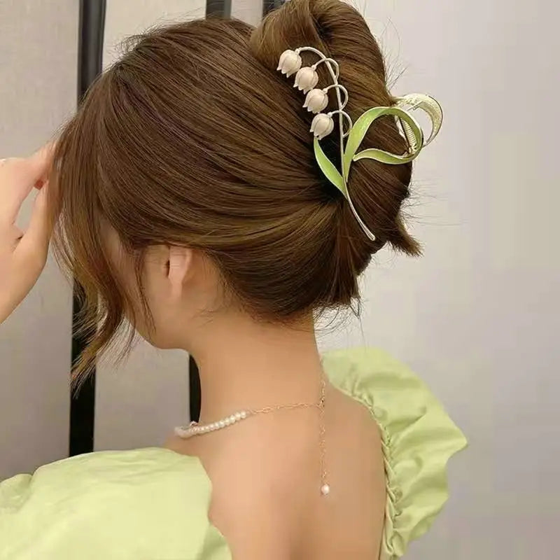 Dainty Floral Ceramic Hair Claw Clip for a Unique Style - hair accessory